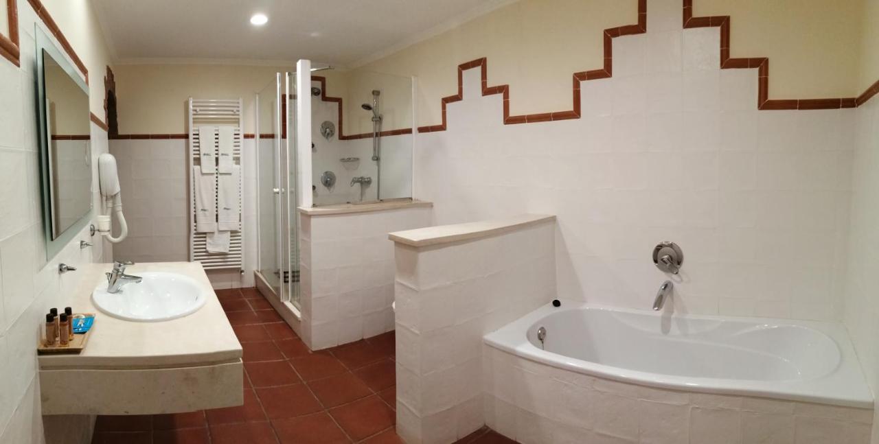 Herdade Da Diabroria - Agroturismo Beja Bagian luar foto