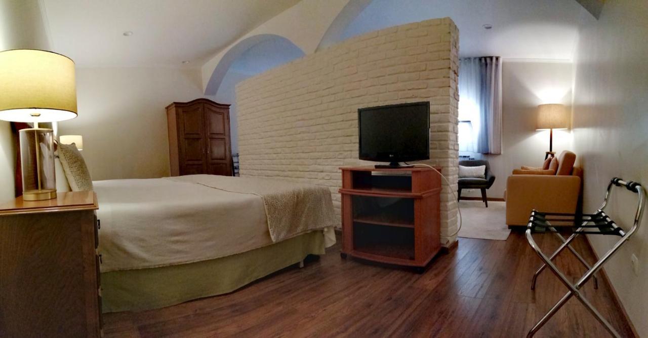 Herdade Da Diabroria - Agroturismo Beja Bagian luar foto
